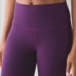EUC Lululemon ALIGN pant sz 8 darkest magenta